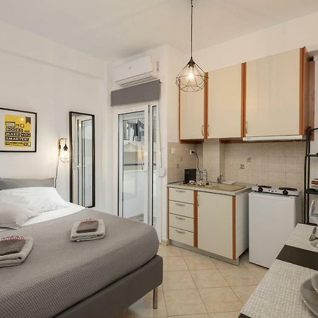 Central Studio! Fiber Wifi, Ac, Private, Self Check-In! Thessaloníki Eksteriør bilde