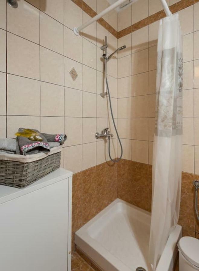 Central Studio! Fiber Wifi, Ac, Private, Self Check-In! Thessaloníki Eksteriør bilde